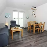 Seepark Reetdachhaus 1