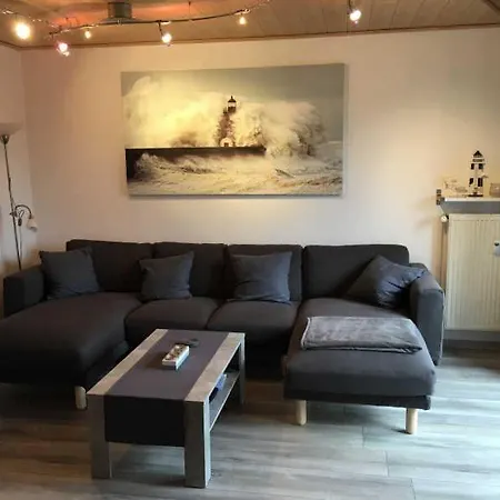 Seepark Reetdachhaus 1 Appartement Burhave
