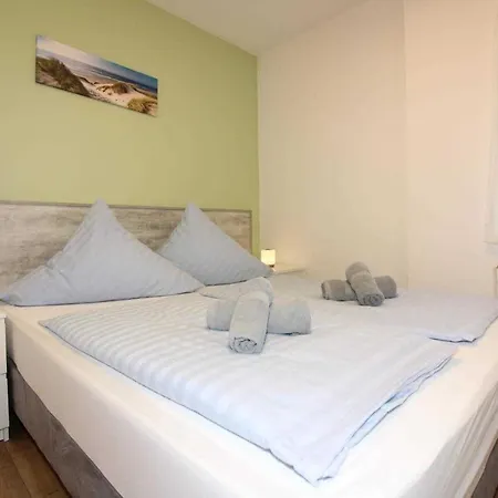 Seepark Reetdachhaus 1 Lägenhet *