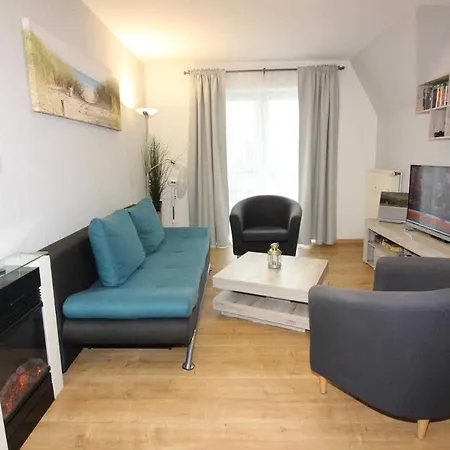 Seepark Reetdachhaus 1 *