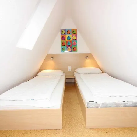 Seepark Reetdachhaus 1