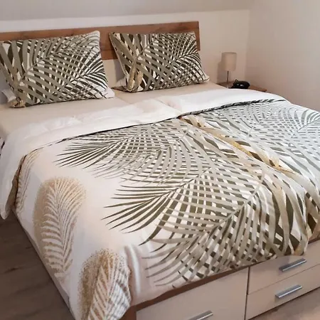 Seepark Reetdachhaus 1 Appartement