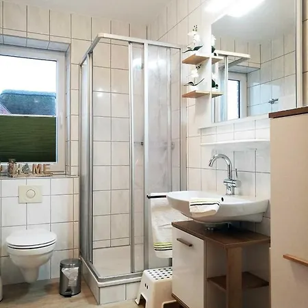 Appartement Seepark Reetdachhaus 1 *