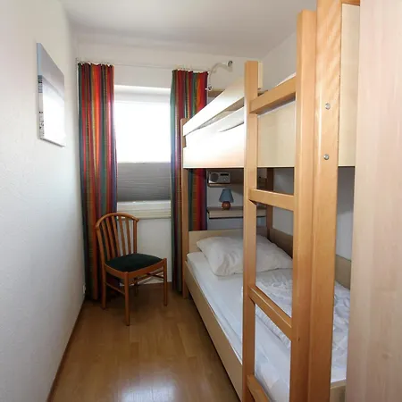 Seepark Reetdachhaus 1 Appartement Burhave