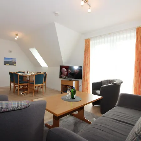 Seepark Reetdachhaus 1 Burhave