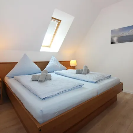 Appartement Seepark Reetdachhaus 1