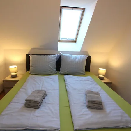 Seepark Reetdachhaus 1